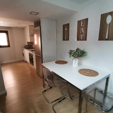 Ilarcuris Con Patio Privado Apartamento *