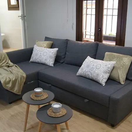 Apartamento Ilarcuris Con Patio Privado *