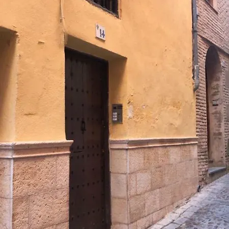 Apartamento Ilarcuris Con Patio Privado